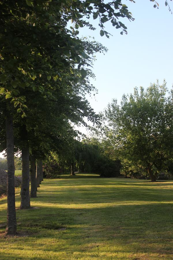 Domaine Des Hetres Villa Longraye Exterior photo
